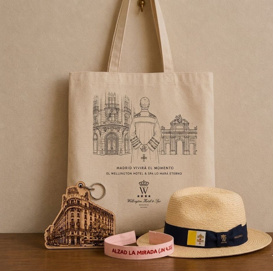 Papal visit welcome kit — Hotel Wellington Madrid